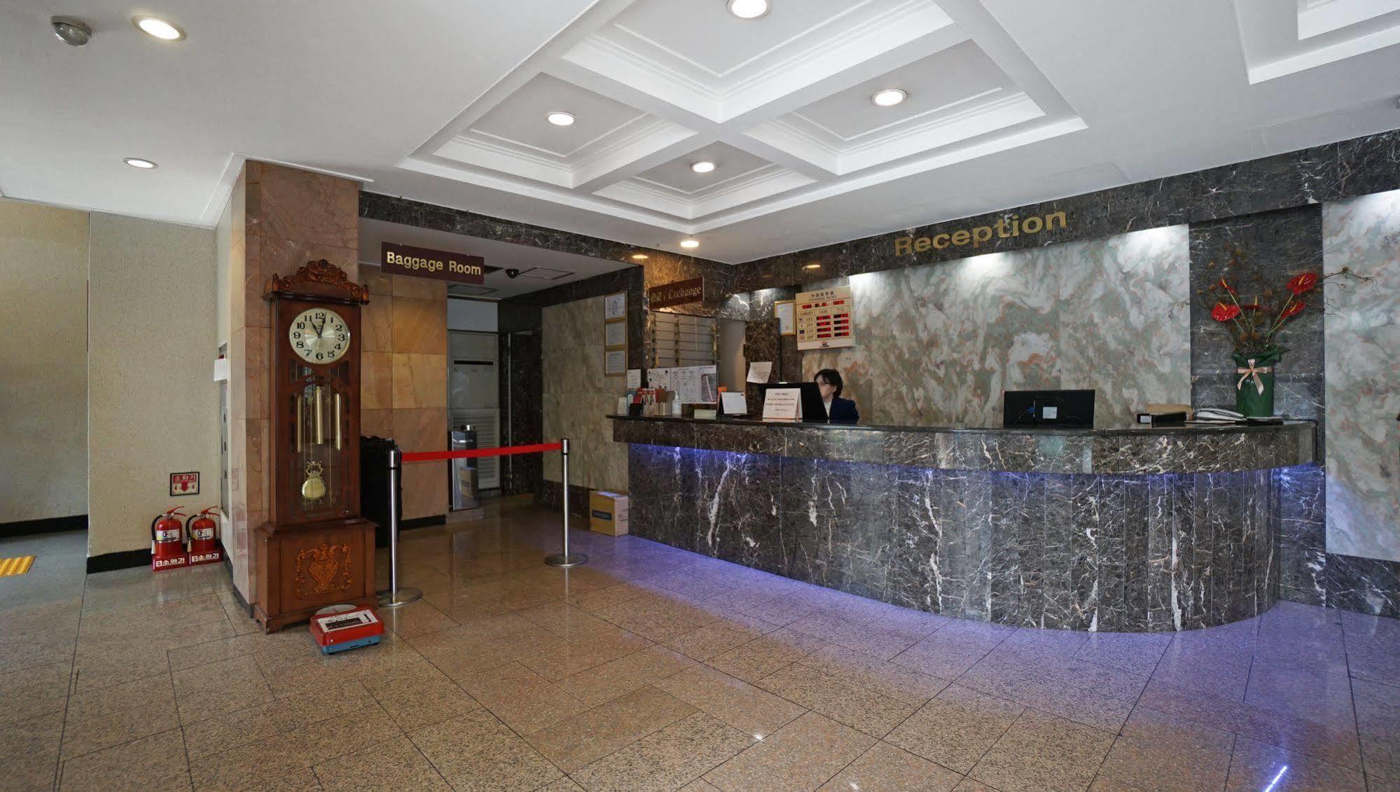 Insadong Crown Hotel Seoul Exterior foto